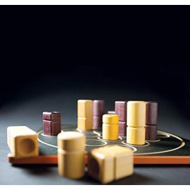 Quarto | Wooden Strategy Board Game for Adults and Families | Ages 8+ | 2 Players | 15 Minutes Quarto | Wooden Strategy Board Game for Adults and Families | Ages 8+ | 2 Players | 15 Minutes