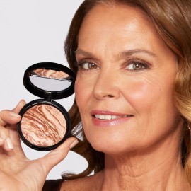 LAURA GELLER NEW YORK Baked Bronze-N-Brighten Bronzer Powder - Fair - Natural Bronze Glow LAURA GELLER NEW YORK Baked Bronze-N-Brighten Bronzer Powder - Fair - Natural Bronze Glow