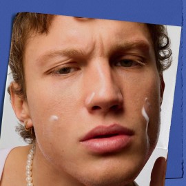 Kiehl\'s Facial Fuel Moisturizer, Men\'s Face Cream, with Vitamin C and Caffeine that Contain Antioxidants to Help Energize and Reduce Dullness, Non-Greasy, Paraben, and Sulfate Free - 4.2 fl oz Kiehl\'s Facial Fuel Moisturizer, Men\'s Face Cream, with Vitamin C and Caffeine that Contain Antioxidants to Help Energize and Reduce Dullness, Non-Greasy, Paraben, and Sulfate Free - 4.2 fl oz