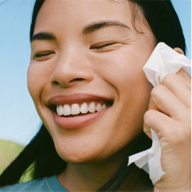 Ursa Major Essential Face Wipes | Natural, Biodegradable, Cruelty-Free | Cleanse, Exfoliate, Soothe and Hydrate | Individually Wrapped | 20 Count Ursa Major Essential Face Wipes | Natural, Biodegradable, Cruelty-Free | Cleanse, Exfoliate, Soothe and Hydrate | Individually Wrapped | 20 Count