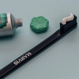 Marvis Toothbrush, Medium Nylon Bristle