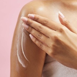 Soap & Glory Original Pink The Righteous Butter Moisturizing Body Lotion Pump - Shea Butter, Vitamin E & Aloe Vera Vegan Body Moisturizer - Rose & Bergamot Scented Lotion (500ml) Soap & Glory Original Pink The Righteous Butter Moisturizing Body Lotion Pump - Shea Butter, Vitamin E & Aloe Vera Vegan Body Moisturizer - Rose & Bergamot Scented Lotion (500ml)