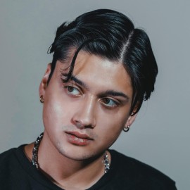 Hanz de Fuko Modify - Premium Mens Hair Styling Pomade with Medium Hold & High Shine Finish, 2oz Hanz de Fuko Modify - Premium Mens Hair Styling Pomade with Medium Hold & High Shine Finish, 2oz