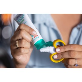 Nuby Nananubs Banana Massaging Toothbrush Nuby Nananubs Banana Massaging Toothbrush