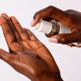 OUAI Hair Oil - Hair Heat Protectant Oil for Frizz Control - Adds Shine and Smooths Split Ends - Color Safe Formula - Paraben, Phthalate and Sulfate Free (1.5 fl oz) OUAI Hair Oil - Hair Heat Protectant Oil for Frizz Control - Adds Shine and Smooths Split Ends - Color Safe Formula - Paraben, Phthalate and Sulfate Free (1.5 fl oz)