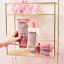 Soap & Glory Original Pink The Scrub Of Your Life Exfoliating Body Scrub - Smoothing & Buffing Vegan Scrub - Rose & Bergamot Body Polish with Shea Butter & Vitamin E (200ml) Soap & Glory Original Pink The Scrub Of Your Life Exfoliating Body Scrub - Smoothing & Buffing Vegan Scrub - Rose & Bergamot Body Polish with Shea Butter & Vitamin E (200ml)