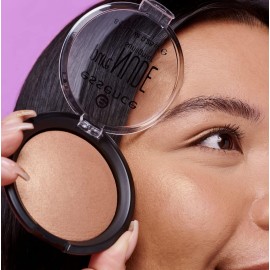 essence | Pure NUDE Highlighter, 10 Be My Highlight | Natural and Subtle Glow | Vegan & Cruelty Free | - Beige essence | Pure NUDE Highlighter, 10 Be My Highlight | Natural and Subtle Glow | Vegan & Cruelty Free | - Beige