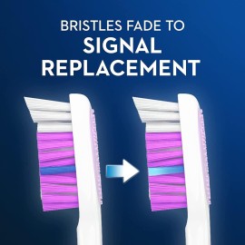 Oral-B Advantage Vivid Dual Action Whitening Toothbrushes, Soft, Tooth Brush Pack of 4 Count, Tooth Brushes (Packaging and Product Color May Vary)