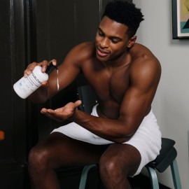 MARLOWE. No. 002 Moisturizing Body Lotion 16 oz, Daily Dry Skin Lotion for Men, Made with Hydrating Natural Aloe Vera, Vegan, Oil Free, Light Fresh Tonka Scent