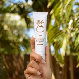 Sun Bum Mineral SPF 30 Tinted Face Sunscreen - Matte Primer - Broad Spectrum Moisturizing Sunscreen with Vitamin E - Hawaii 104 Act Compliant (Without Octinoxate & Oxybenzone) - Travel Friendly 1.7 oz Sun Bum Mineral SPF 30 Tinted Face Sunscreen - Matte Primer - Broad Spectrum Moisturizing Sunscreen with Vitamin E - Hawaii 104 Act Compliant (Without Octinoxate & Oxybenzone) - Travel Friendly 1.7 oz