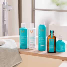 Moroccanoil Perfect Defense Heat Protectant, 2 Fl Oz Moroccanoil Perfect Defense Heat Protectant, 2 Fl Oz