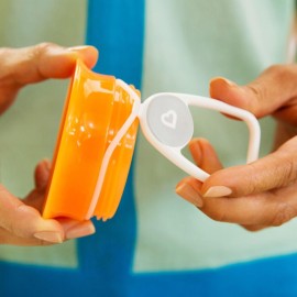 Munchkin Details Bottle and Cup Cleaning Brush 4 Piece Set with Key Ring Munchkin Details Bottle and Cup Cleaning Brush 4 Piece Set with Key Ring