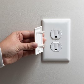 Qdos Safety StayPut Double Outlet Plug Cover - One Plug Covers both Outlets! Secure Fit and Beveled Edges Prevent Small Fingers from Removing Unlike Other Products| Fits All Outlets | 6 pack | White Qdos Safety StayPut Double Outlet Plug Cover - One Plug Covers both Outlets! Secure Fit and Beveled Edges Prevent Small Fingers from Removing Unlike Other Products| Fits All Outlets | 6 pack | White