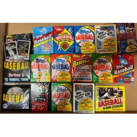 300 Old Vintage Topps Baseball Cards in Sealed Pac..