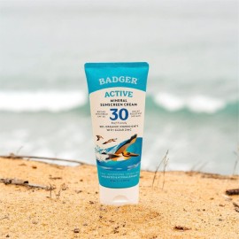 Badger Mineral Sunscreen Cream SPF 30, Zinc Oxide Sun Care, 98% Organic, Reef Safe, Water Resistant, Unscented Face and Body Sunscreen Travel Size, 2.9 fl oz Badger Mineral Sunscreen Cream SPF 30, Zinc Oxide Sun Care, 98% Organic, Reef Safe, Water Resistant, Unscented Face and Body Sunscreen Travel Size, 2.9 fl oz