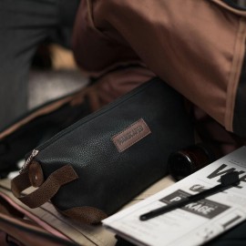 MANSCAPED The Shed Men\'s Premium Quality Toiletry Bag, PU Leather Dopp Kit, Bathroom Travel Bag, Shaving Kit Case, Trimmer Bag MANSCAPED The Shed Men\'s Premium Quality Toiletry Bag, PU Leather Dopp Kit, Bathroom Travel Bag, Shaving Kit Case, Trimmer Bag
