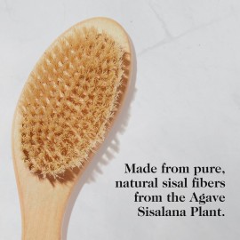 goop Beauty Dry Brush | Detoxifying Body Exfoliator | Wooden Handle with Natural Biodegradable Sisal Fibers | Sweeps Away Dead Skin | FSC Certified goop Beauty Dry Brush | Detoxifying Body Exfoliator | Wooden Handle with Natural Biodegradable Sisal Fibers | Sweeps Away Dead Skin | FSC Certified
