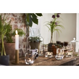 L\'ner Tea Light Candles - Set of 100 Unscented Tea Lights - Burns Aprx. 3.5 Hour - Party & Ambience Candles - Restaurant Decorations L\'ner Tea Light Candles - Set of 100 Unscented Tea Lights - Burns Aprx. 3.5 Hour - Party & Ambience Candles - Restaurant Decorations