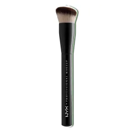 NYX PROFESSIONAL MAKEUP Can\'t Stop Won\'t Stop Foundation Brush NYX PROFESSIONAL MAKEUP Can\'t Stop Won\'t Stop Foundation Brush