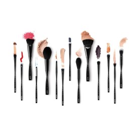 NYX PROFESSIONAL MAKEUP Can\'t Stop Won\'t Stop Foundation Brush NYX PROFESSIONAL MAKEUP Can\'t Stop Won\'t Stop Foundation Brush