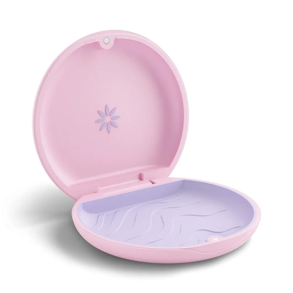 INVISALIGN Aligner and Retainer Case, Pink INVISALIGN Aligner and Retainer Case, Pink