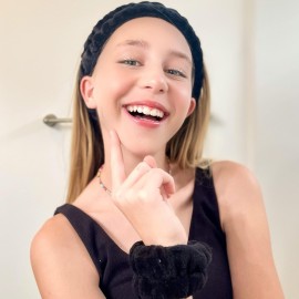 FROG SAC Puffy Spa Headband and Wristbands for Face Washing, Fuzzy Skincare Headbands for Women, Soft Makeup Skin Care Hair Accessories for Girls, Bubble Make Up Sleepover Party Supplies (Black) FROG SAC Puffy Spa Headband and Wristbands for Face Washing, Fuzzy Skincare Headbands for Women, Soft Makeup Skin Care Hair Accessories for Girls, Bubble Make Up Sleepover Party Supplies (Black)