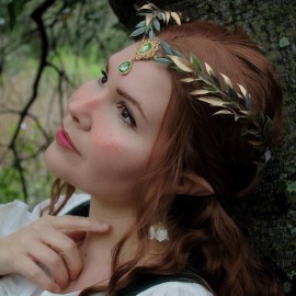 MOSTORY Renaissance Fairy Flower Crown - Elf Crown Woodland Headpiece Handmade Forest Leaf Circlet for Ren Faire Costume Women Halloween Cosplay Photo Shoot MOSTORY Renaissance Fairy Flower Crown - Elf Crown Woodland Headpiece Handmade Forest Leaf Circlet for Ren Faire Costume Women Halloween Cosplay Photo Shoot