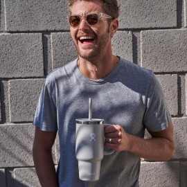 Hydro Flask 40 Oz Travel Tumbler with Handle, Lid and Straw - Insulated Stainless Steel in 40 Oz Black Hydro Flask 40 Oz Travel Tumbler with Handle, Lid and Straw - Insulated Stainless Steel in 40 Oz Black