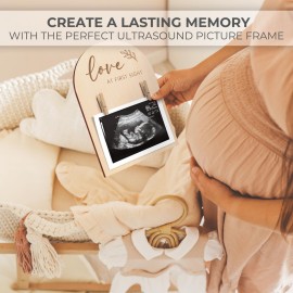 Cute Wooden Ultrasound Picture Frame - Beautiful Double Sided Sign For The Announcement of Your Pregnancy Or Baby\'s Birth - Nursery Decor Sonogram Photo Frame & Pregnancy Gift For First Time Moms