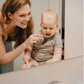 Moonkie Baby Finger Toothbrush Tongue Oral Cleaner Kit for 3 Months +, 3 Pcs (Blush/Pale Mauve/Blush) Moonkie Baby Finger Toothbrush Tongue Oral Cleaner Kit for 3 Months +, 3 Pcs (Blush/Pale Mauve/Blush)