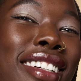 e.l.f. Fine As Fleck Glitter Eyeshadow, Long-Lasting Sheer Eye Makeup With A Shimmer Finish, Smooth Formula, Vegan & Cruelty-Free, Champagne Showers e.l.f. Fine As Fleck Glitter Eyeshadow, Long-Lasting Sheer Eye Makeup With A Shimmer Finish, Smooth Formula, Vegan & Cruelty-Free, Champagne Showers