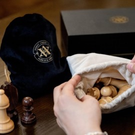 A&A Premium Triple Weighted Staunton Wooden Chess Pieces w/ 2 Extra Queen - King Height 3.75/9.5cm / 2 Storage Bags - Natural Walnut Wood