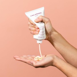 Cinq Mondes Flowers Cleansing Balm - 5.0 oz. Deep Pore Cleanse And Make-Up Remover For All Skin - Mango Butter And Passion Fruit Oil Based Cleanser - Nurtures And Protects The Skin Barrier