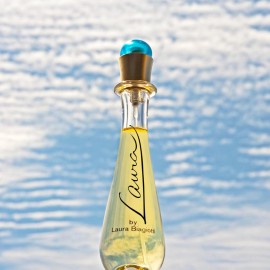 Laura Biagiotti Laura for Women - Fresh, Light and Delicate Scent - Opens with Watermelon, Litchi and Bergamot - Awakens and Refreshes Your Senses - Perfect for Date Night - 2.5 oz EDT Spray