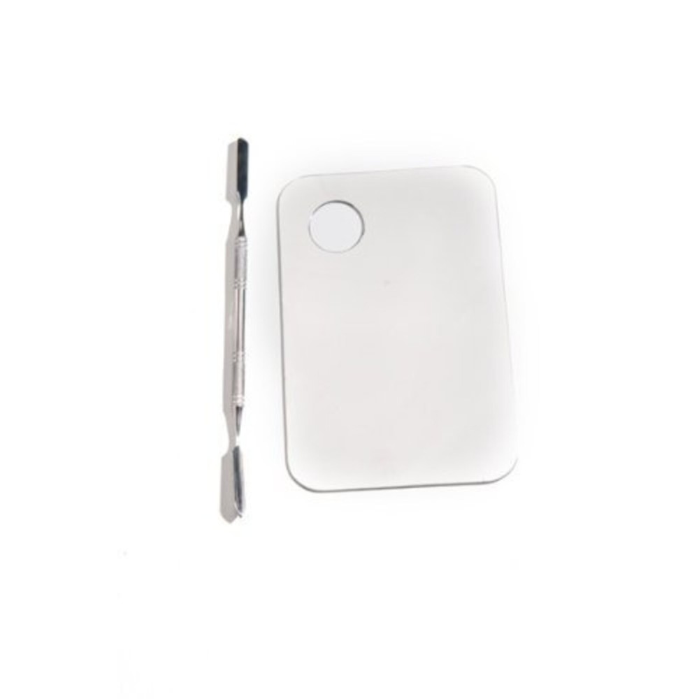 Mixing Plate w/Spatula by Pree Cosmetics