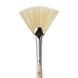 da Vinci Cosmetics Series 47439 Mask Brush, Fan Natural Bristle, Size 3, 0.71 Ounce da Vinci Cosmetics Series 47439 Mask Brush, Fan Natural Bristle, Size 3, 0.71 Ounce
