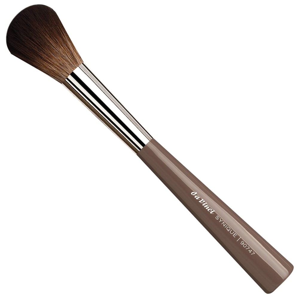 da Vinci Cosmetics Series 90747 Synique Blusher Brush, Round Synthetic, 1.87 Ounce da Vinci Cosmetics Series 90747 Synique Blusher Brush, Round Synthetic, 1.87 Ounce