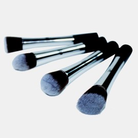 Premium Platinum Kabuki Brush Set From Royal Care Cosmetics Premium Platinum Kabuki Brush Set From Royal Care Cosmetics