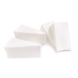 Artist\'s Choice 250 Pack Makeup Sponge Mini Applicator Wedges, Triangle Cosmetic Sponges For Foundation, Blush, Eye Shadow, Blending and Smoothing, Disposable, Latex Free