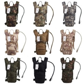 Seamand Hydration Backpack with 3L Water Bladder for Hiking and Climbing (CP Camo)