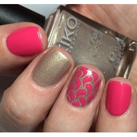 Whats Up Nails - Droplets Vinyl Stencils for Nail Art Design (2 Sheets, 24 Stencils Total)