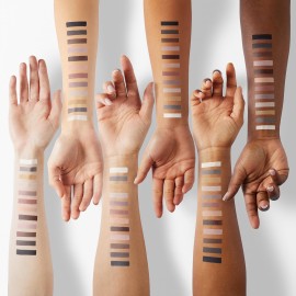 Lamora Eyeshadow Palette Makeup - Eye Makeup Palette with 16 Highly Pigmented Matte & Shimmer Shades - Vegan & Blendable