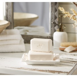 Pre de Provence Artisanal Soap Bar, Enriched with Organic Shea Butter, Natural French Skincare, Quad Milled for Rich Smooth Lather, 8.8 Ounce, Amande Pre de Provence Artisanal Soap Bar, Enriched with Organic Shea Butter, Natural French Skincare, Quad Milled for Rich Smooth Lather, 8.8 Ounce, Amande