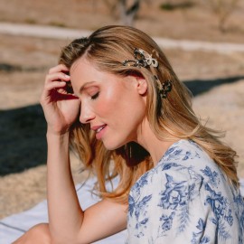 France Luxe Large Cutout Butterfly Tige Boule Barrette - Alba France Luxe Large Cutout Butterfly Tige Boule Barrette - Alba