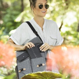 Petunia Pickle Bottom Pathway Pack, Graphite/Black