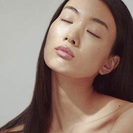 Henn Organics Luxury Lip Tint - Moisturizing, Sheer Natural Color - Azalea (Pink)