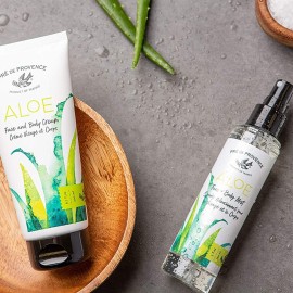 Organic Aloe Collection Hydrating Face and Body Spray (5oz), Fresh Cucumber Scent Organic Aloe Collection Hydrating Face and Body Spray (5oz), Fresh Cucumber Scent