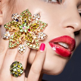 Bememo 3456 Pcs Crystals Diamond Rhinestones AB Clear Flat Back Round Gems Flatback Glass Mixed Size Crystals Gems for Crafts Clothes Shoes Makeup Bags Decor, 6 Sizes(Mine Gold) Bememo 3456 Pcs Crystals Diamond Rhinestones AB Clear Flat Back Round Gems Flatback Glass Mixed Size Crystals Gems for Crafts Clothes Shoes Makeup Bags Decor, 6 Sizes(Mine Gold)