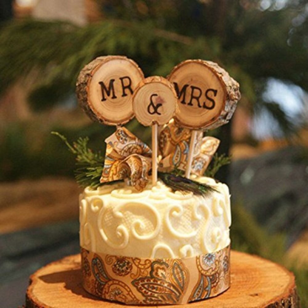 DleDan 3 Pcs Mr&Mrs Toppers Natural Wood Cake Decoration Chic Rustic Wedding Mr Mrs Letter Topo for Couple Sweetheart Party Anniversary Birthday