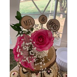 DleDan 3 Pcs Mr&Mrs Toppers Natural Wood Cake Decoration Chic Rustic Wedding Mr Mrs Letter Topo for Couple Sweetheart Party Anniversary Birthday